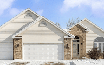 Spacious 5-Bedroom Home for Sale Near Brooktree Golf Course in Owatonna, MN